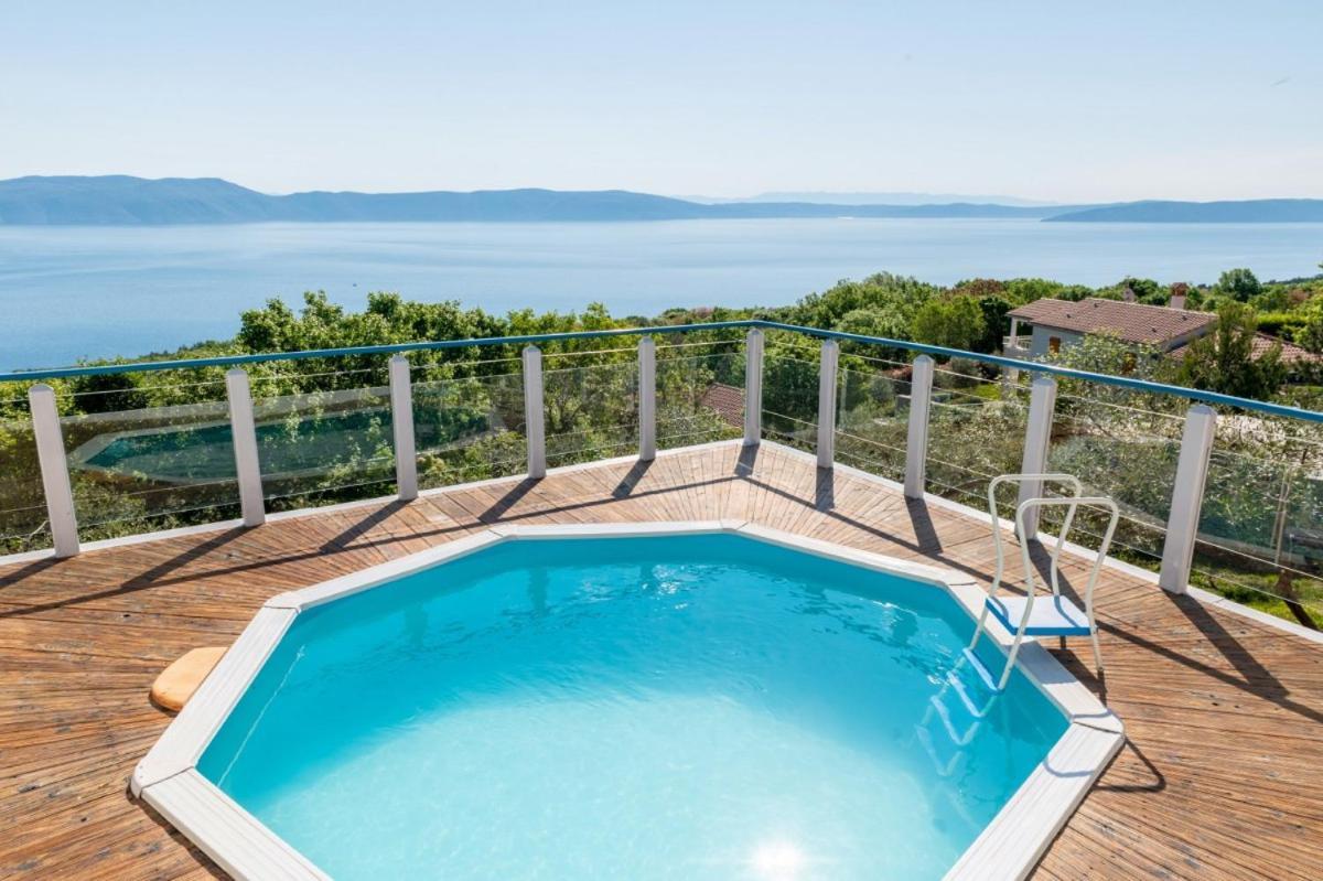 Crni In Crni - Haus Fuer 6 Personen Villa Labin Kültér fotó